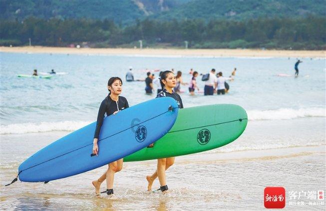《祈今朝》开播效果不尽如人意，官媒点评犀利